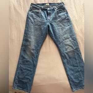 NWOT Levi's Women’s 501 Curve Jeans